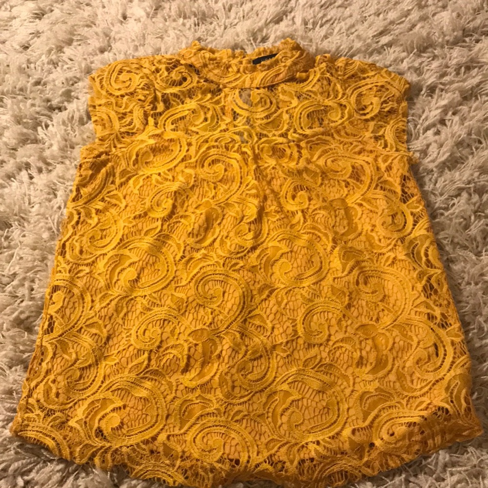 Lace shirt